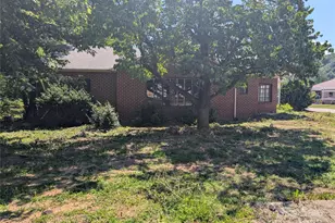 203 Catawba Ave, Old Fort, NC 28762 - Photo 4