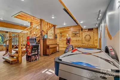 1104 Long Branch Road, Mars Hill, NC 28754 - Photo 32