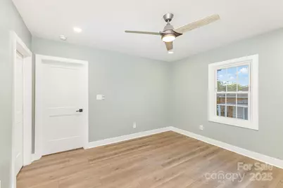 1208 Fordham Road, Charlotte, NC 28208 - Photo 12