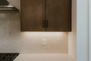 817 Garringer Pl, Charlotte, NC 28208 - Photo 6