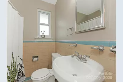 1301 S Kings Drive, Charlotte, NC 28207 - Photo 18