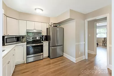 1301 S Kings Drive, Charlotte, NC 28207 - Photo 4