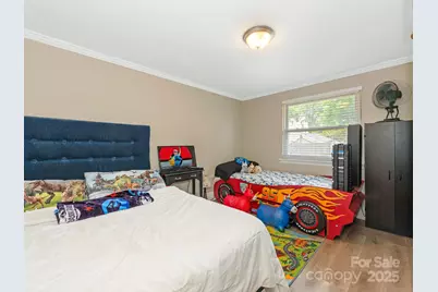 1301 S Kings Drive, Charlotte, NC 28207 - Photo 12