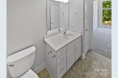 1043 Park West Drive, Charlotte, NC 28209 - Photo 16