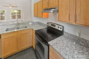 1043 Park West Dr, Charlotte, NC 28209 - Photo 8