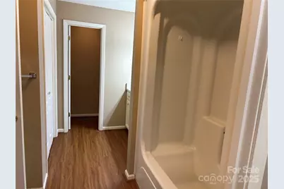 229 Garden Lakes Drive, Blacksburg, SC 29702 - Photo 12