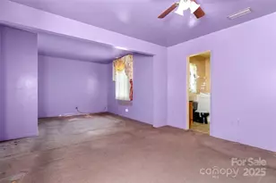 728 Dedmon Dr, Charlotte, NC 28216 - Photo 22