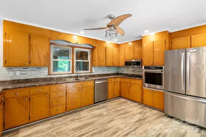 213 Lakeview Drive, Harrisburg, NC 28075 - Photo 10