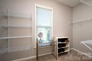 102 W Farm Creek Dr, Asheville, NC 28806 - Photo 18