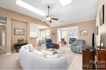 102 W Farm Creek Drive, Asheville, NC 28806 - Photo 4