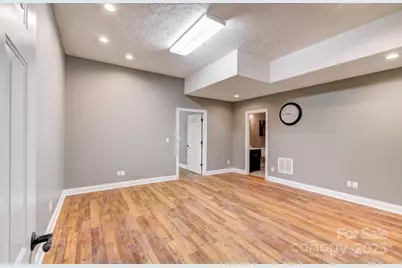 208 Bragg Court, Hendersonville, NC 28792 - Photo 26