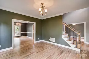 208 Bragg Ct, Hendersonville, NC 28792 - Photo 20