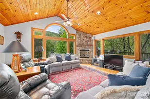 86 Laurel Dr, Burnsville, NC 28714 - Photo 12