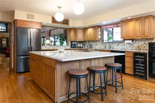 69 Forest Rd, Asheville, NC 28803 - Photo 12