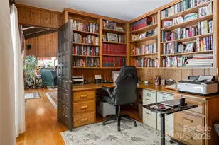 69 Forest Rd, Asheville, NC 28803 - Photo 16