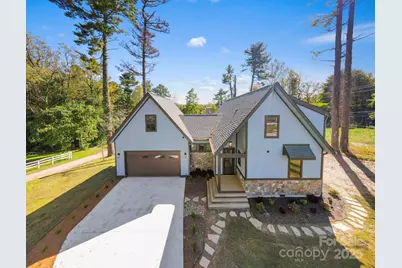 154 Osceola Road, Hendersonville, NC 28739 - Photo 2