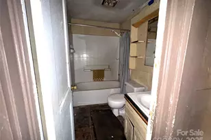 302 Melrose Dr SW, Concord, NC 28025 - Photo 12