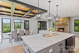 32 Taylor Mountain Rd, Candler, NC 28715 - Photo 10