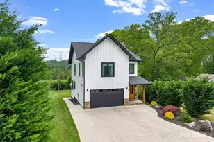 32 Taylor Mountain Rd, Candler, NC 28715 - Photo 4