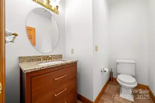 117 Distant View Dr, Asheville, NC 28803 - Photo 20