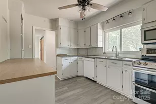 85 SW Myrtle Ave SW, Concord, NC 28025 - Photo 6