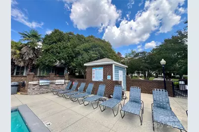2209 Sumner Green Avenue #M, Charlotte, NC 28203 - Photo 2