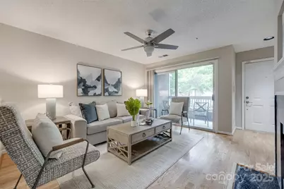 2209 Sumner Green Avenue #M, Charlotte, NC 28203 - Photo 4