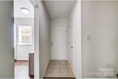 3109 Heathstead Place, Charlotte, NC 28210 - Photo 4