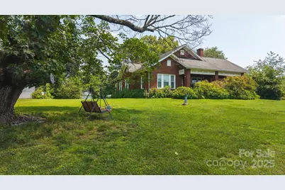 1040 Nc 90 Highway W, Taylorsville, NC 20681 - Photo 2