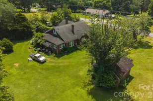 1040 Nc 90 Hwy W, Taylorsville, NC 20681 - Photo 1
