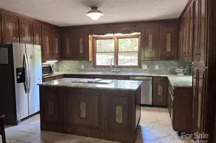 231 Davis Dr, Morganton, NC 28655 - Photo 12