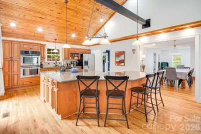 101 McFalls Road, Asheville, NC 28805 - Photo 6