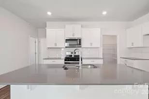 141 Mdw Vw Dr, Statesville, NC 28677 - Photo 10