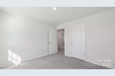 141 Meadow View Drive, Statesville, NC 28677 - Photo 22