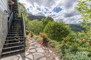 806 Twin Brook Dr, Waynesville, NC 28785 - Photo 2