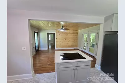 1733 Merry Oaks Road, Charlotte, NC 28205 - Photo 8