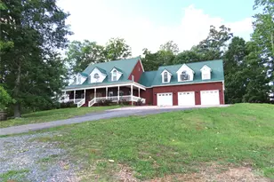 2530 Sharon Rd, York, SC 29745 - Photo 1