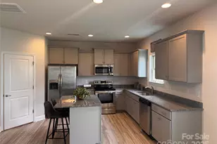 704 Robert Moses Dr, Gastonia, NC 28056 - Photo 10