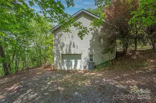 132 Egret Rd, Lake Lure, NC 28746 - Photo 32