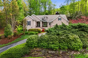 14 La Rue Ct, Biltmore Lake, NC 28715 - Photo 2