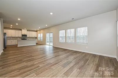 2159 Sunflower Circle, Newton, NC 28658 - Photo 4