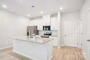 109 Ciara Pl, Mooresville, NC 28117 - Photo 2