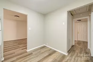 7129 Stonington Ln, Charlotte, NC 28227 - Photo 18