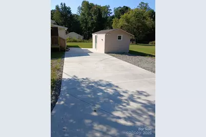 1725 Fallston Road, Shelby, NC 28150 - Photo 28