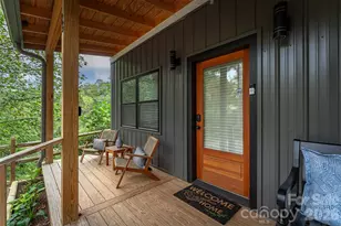 25 Nelon Rd, Asheville, NC 28804 - Photo 2