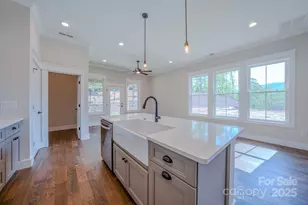 151 Collin Pl, Asheville, NC 28804 - Photo 6