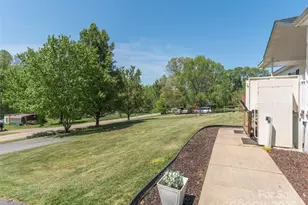 9 Redmond Dr, Alexander, NC 28701 - Photo 2