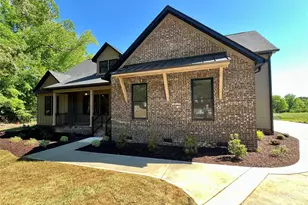 603 Turnberry Ct, Albemarle, NC 28001 - Photo 2