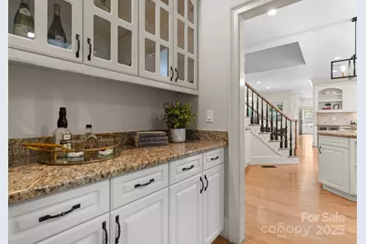 4429 Cameron Oaks Drive, Charlotte, NC 28211 - Photo 12