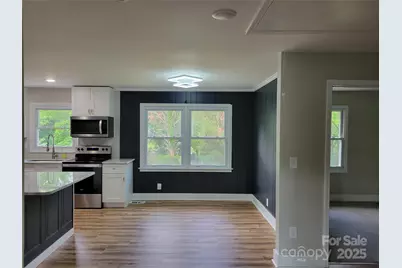 423 S Rhyne Street, Dallas, NC 28034 - Photo 6